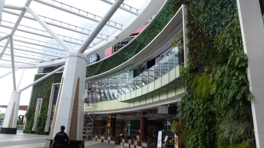 05b.Vertical Garden Trans Mall Bandung